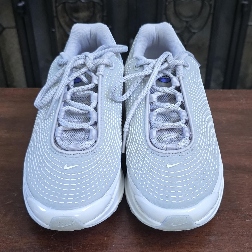 Nike Air Max DN Light Smoke Grey Persian Violet DV3337-011 Men's Size 6